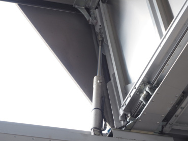 日野 グランドプロフィア ウイング車 大型 QKG-FW1EXBG 年式 H24 [写真18]