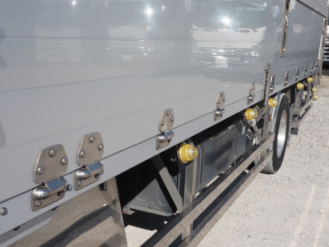 三菱ふそう ファイター ウイング車 中型 TKG-FK64F 年式 H26 [写真08]