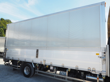 三菱ふそう ファイター ウイング車 中型 TKG-FK64F 年式 H26 [写真09]