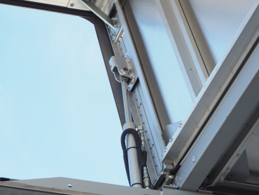 三菱ふそう ファイター ウイング車 中型 TKG-FK64F 年式 H26 [写真15]