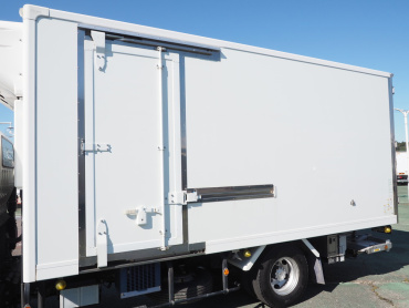 日野 デュトロ 冷凍バン 小型 TKG-XZU710M 年式 H28 [写真09]