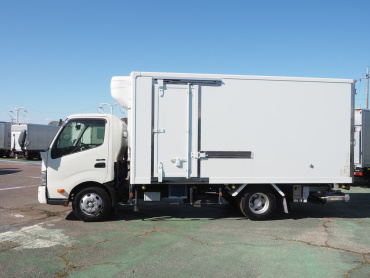 日野 デュトロ 冷凍バン 小型 TKG-XZU710M 年式 H28 [写真08]