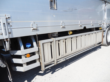 日野 グランドプロフィア ウイング車 大型 LKG-FW1EXBJ 年式 H23 [写真14]