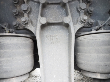 いすゞ ギガ 冷凍ウイング 大型 QKG-CYJ77A 年式 H26 [写真53]