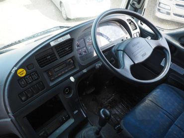 いすゞ ギガ 冷凍ウイング 大型 QKG-CYJ77A 年式 H26 [写真37]