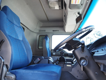 いすゞ ギガ ウイング車 大型 QKG-CYJ77A 年式 H26 [写真41]