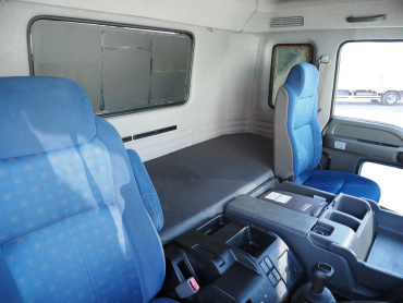 いすゞ ギガ ウイング車 大型 QKG-CYJ77A 年式 H26 [写真49]