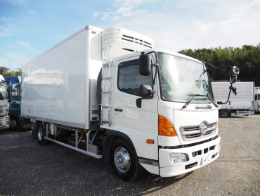 日野 レンジャー 冷凍バン 中型 TKG-FD7JKAG 年式 H28 [写真04]