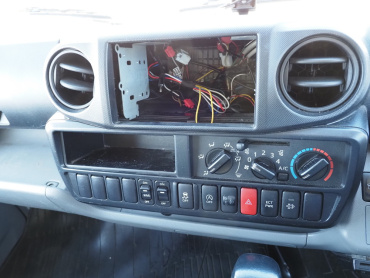 日野 デュトロ バン車 小型 TKG-XZU655M 年式 H27 [写真35]