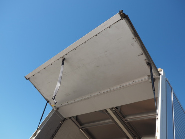 いすゞ フォワード ウイング車 中型 TKG-FRR90T2 年式 H26 [写真31]