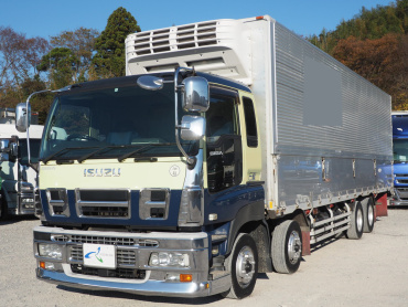 いすゞ ギガ 冷凍ウイング 大型 PKG-CYJ77W8 年式 H21 [写真01]