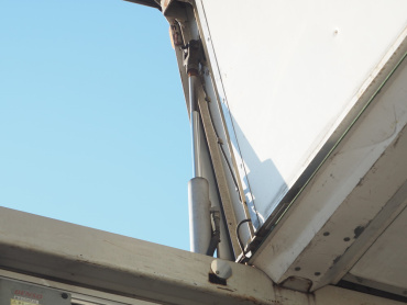 いすゞ ギガ 冷凍ウイング 大型 PKG-CYJ77W8 年式 H21 [写真19]