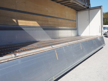 日野 グランドプロフィア ウイング車 大型 QKG-FW1EXBG 年式 H24 [写真19]