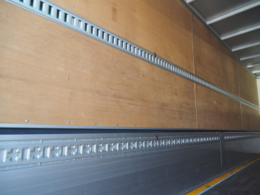 いすゞ フォワード ウイング車 中型 TKG-FRR90T2 年式 H29 [写真25]