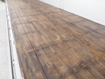 いすゞ ギガ ウイング車 大型 PDG-CYJ77W8 年式 H21 [写真20]