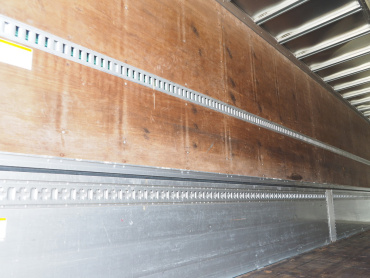 いすゞ ギガ ウイング車 大型 PDG-CYJ77W8 年式 H21 [写真25]