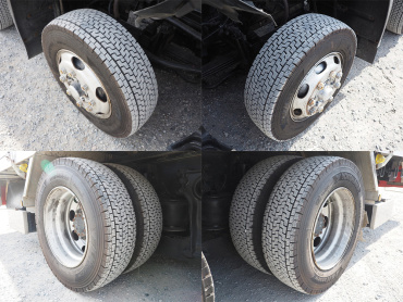 いすゞ ギガ ウイング車 大型 PDG-CYJ77W8 年式 H21 [写真52]