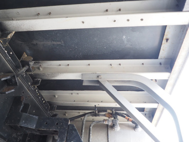 いすゞ ギガ ウイング車 大型 PDG-CYJ77W8 年式 H21 [写真49]