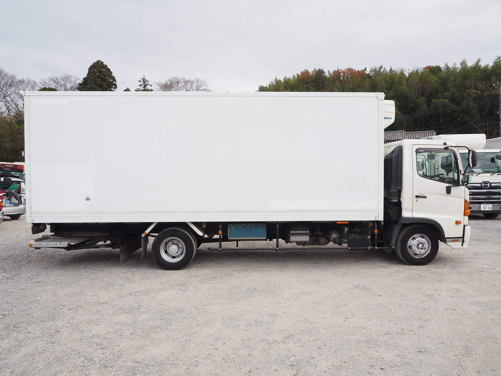 日野 レンジャー 冷凍バン 中型 TKG-FC9JKAA 年式 H26[写真09]