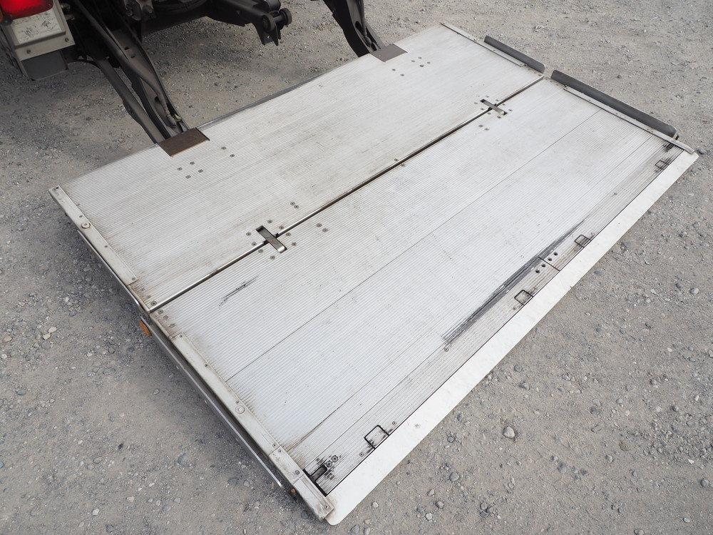 日野 レンジャー 冷凍バン 中型 TKG-FC9JKAA 年式 H26[写真27]