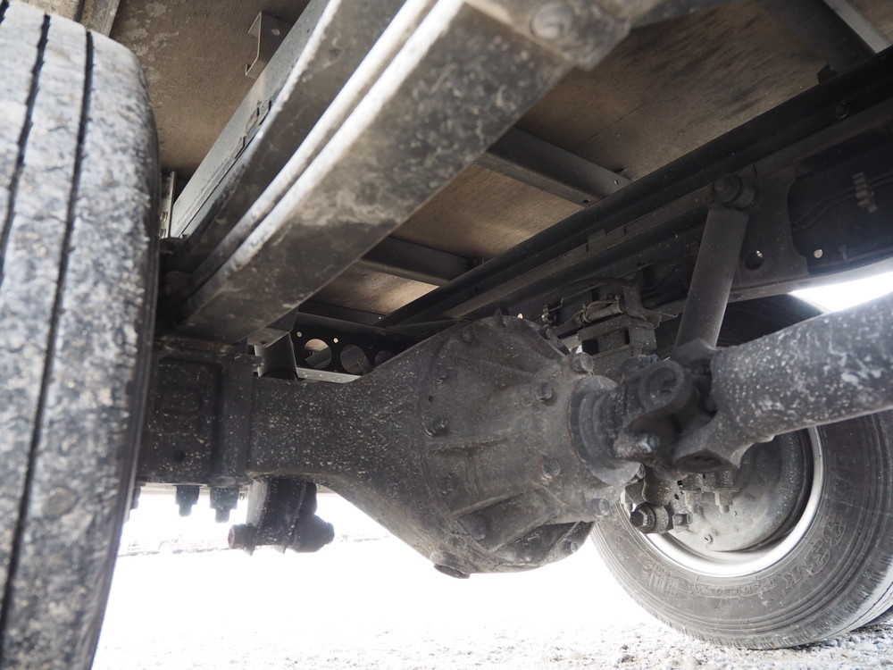 いすゞ エルフ バン車 小型 TKG-NLR85AN 年式 H26[写真30]