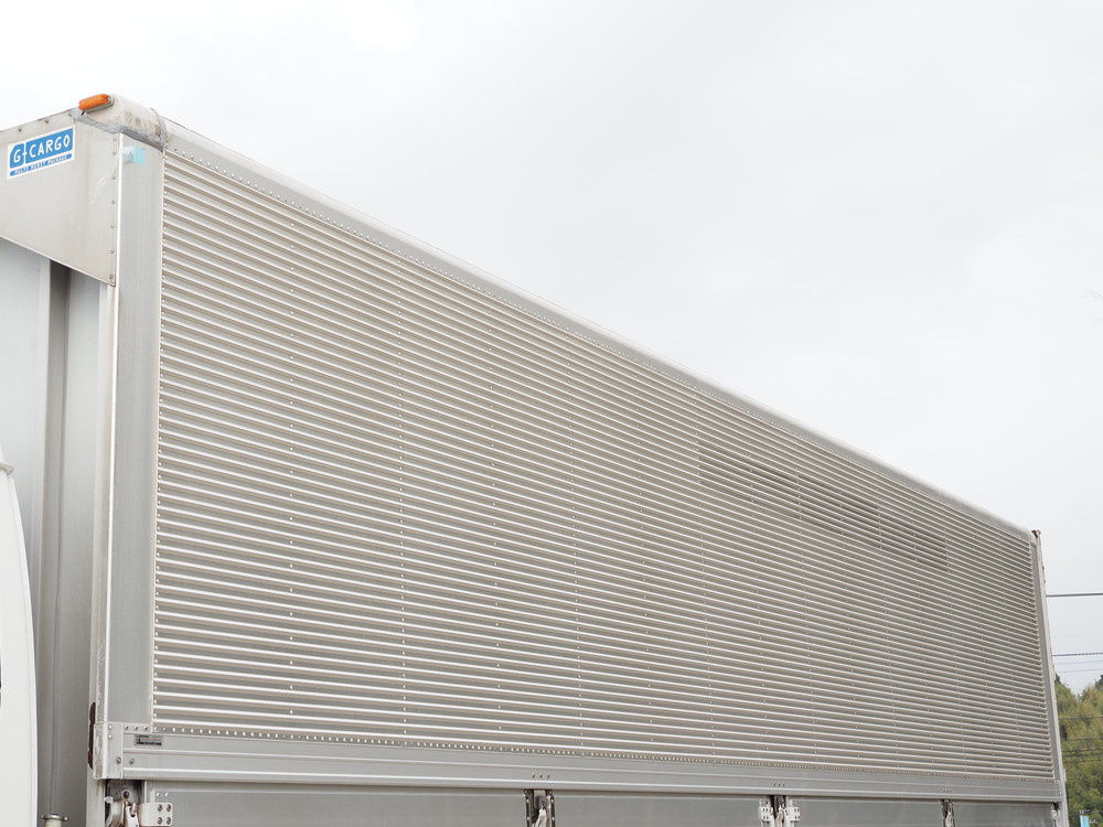 いすゞ ギガ ウイング車 大型 LKG-CYJ77A 年式 H23[写真15]