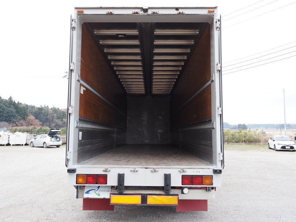 いすゞ ギガ ウイング車 大型 LKG-CYJ77A 年式 H23[写真26]