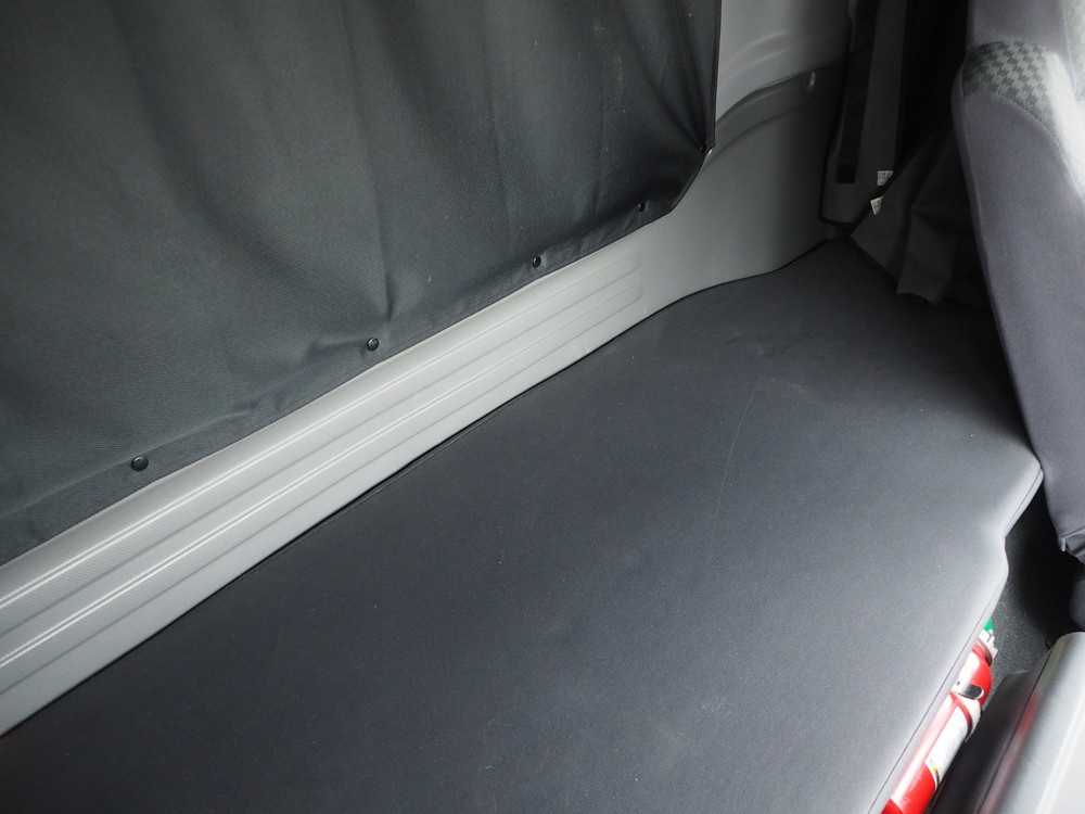 いすゞ フォワード ウイング車 中型 PDG-FRR34T2 年式 H23[写真42]