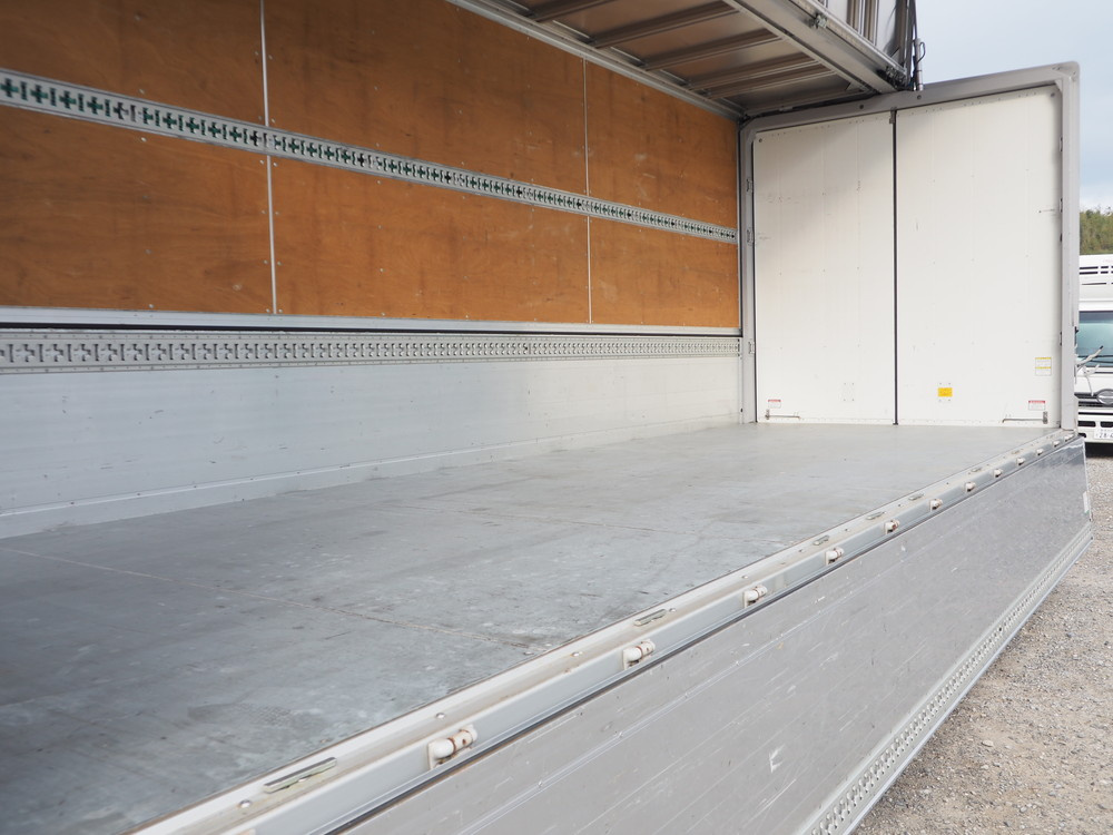 いすゞ フォワード ウイング車 中型 TKG-FRR90S2 年式 H28[写真22]