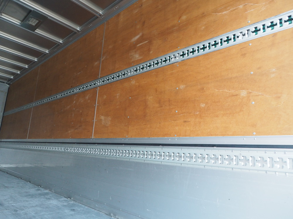 いすゞ フォワード ウイング車 中型 TKG-FRR90S2 年式 H28[写真30]