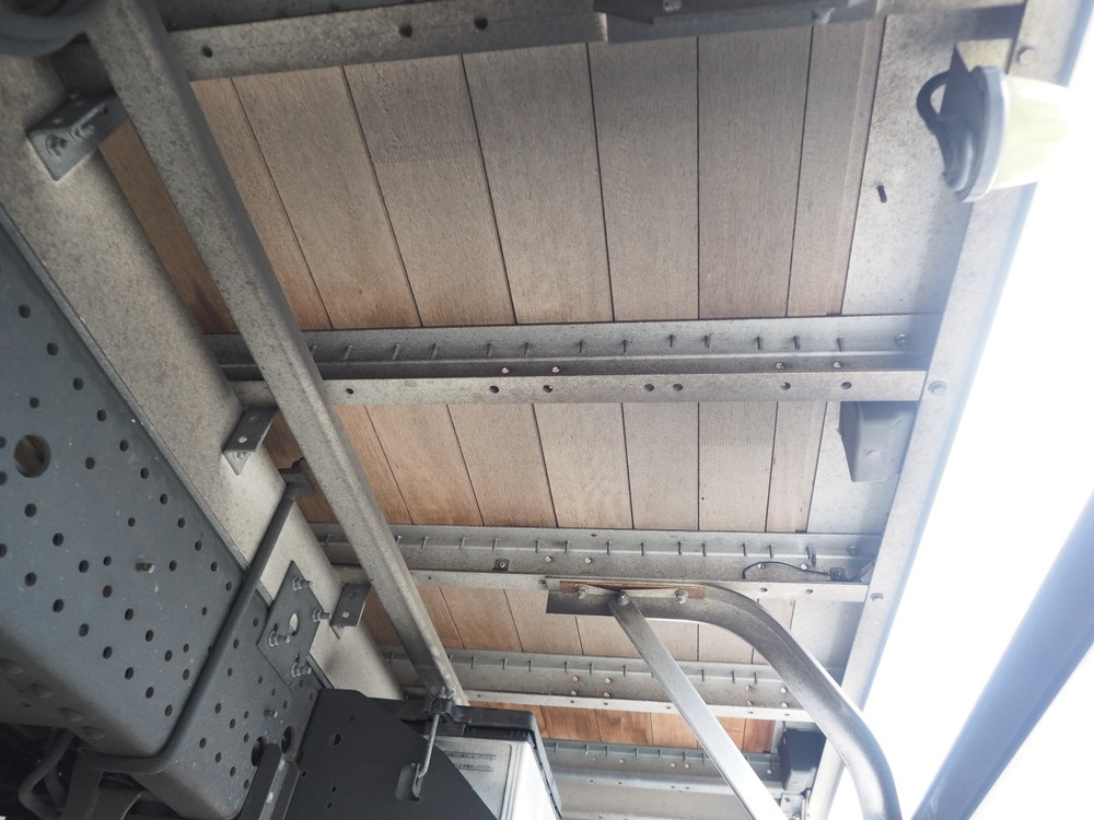 いすゞ フォワード ウイング車 中型 TKG-FRR90S2 年式 H28[写真49]