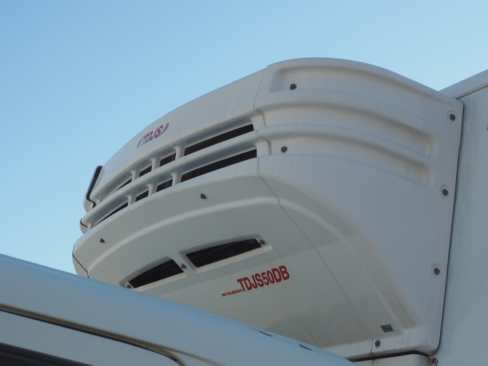 日野 レンジャー 冷凍バン 中型 TKG-FD7JLAG 年式 H28[写真08]