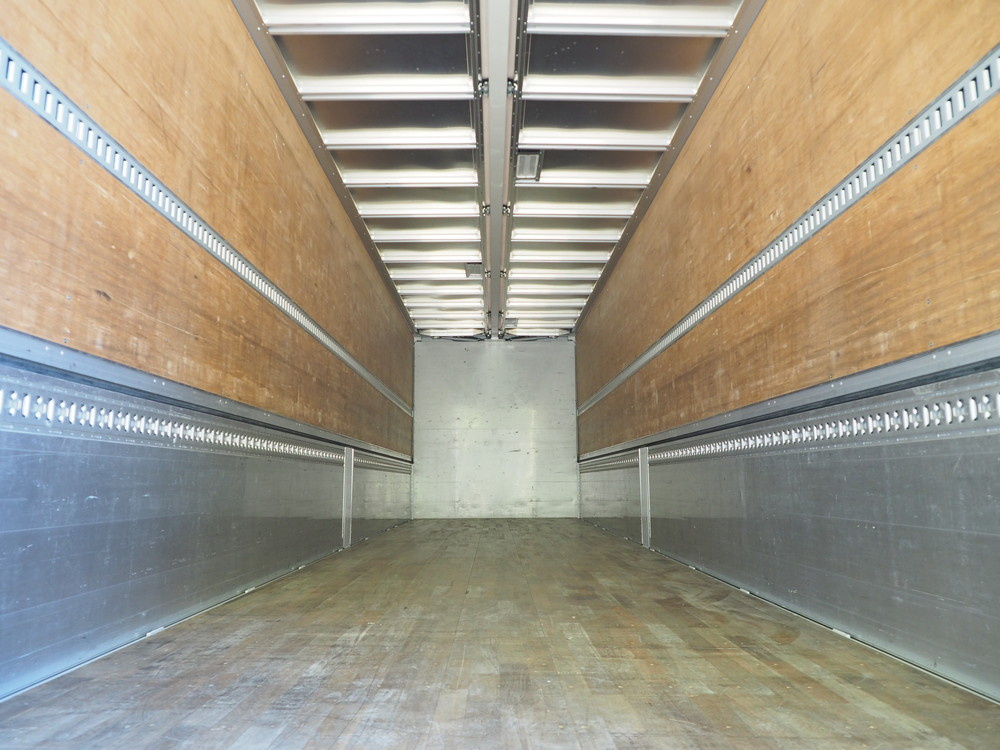 いすゞ ギガ ウイング車 大型 QKG-CYJ77B 年式 H28[写真25]