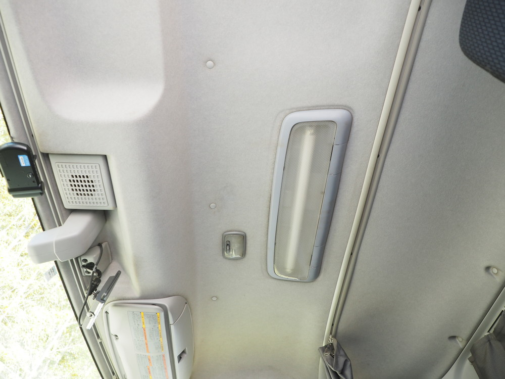 いすゞ ギガ ウイング車 大型 QKG-CYJ77B 年式 H28[写真43]