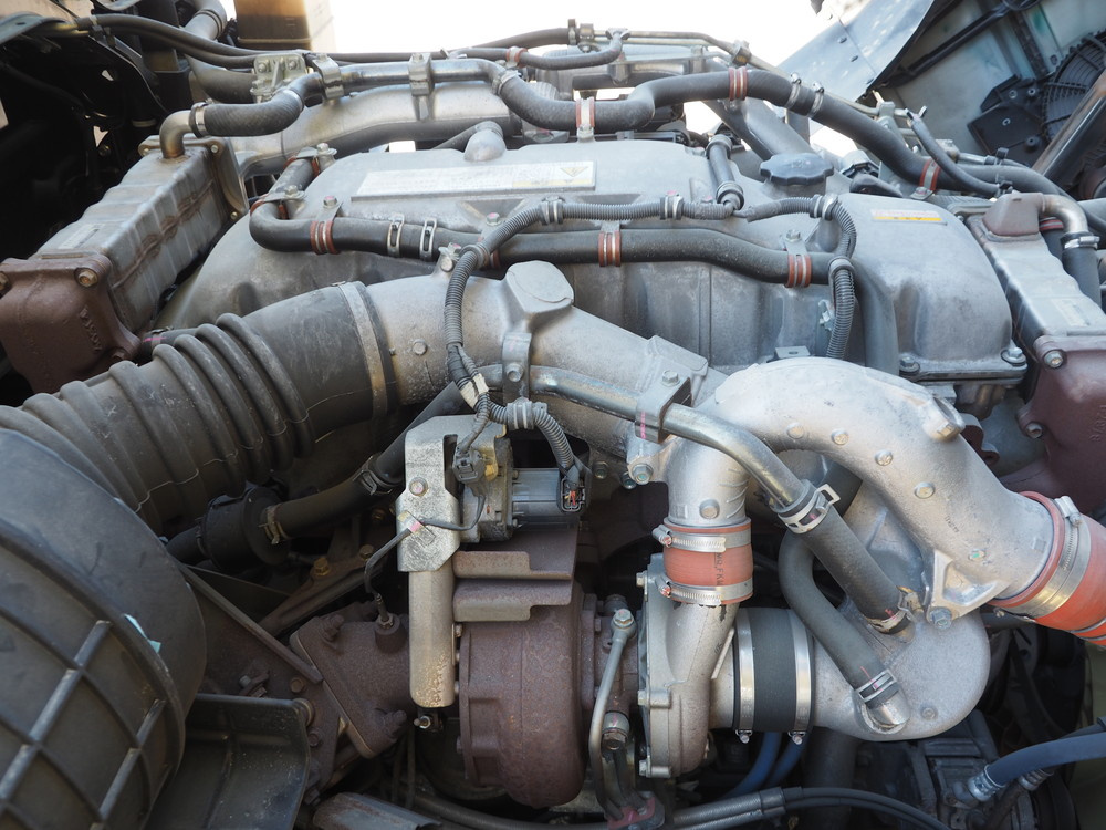 いすゞ ギガ ウイング車 大型 QKG-CYJ77B 年式 H28[写真58]