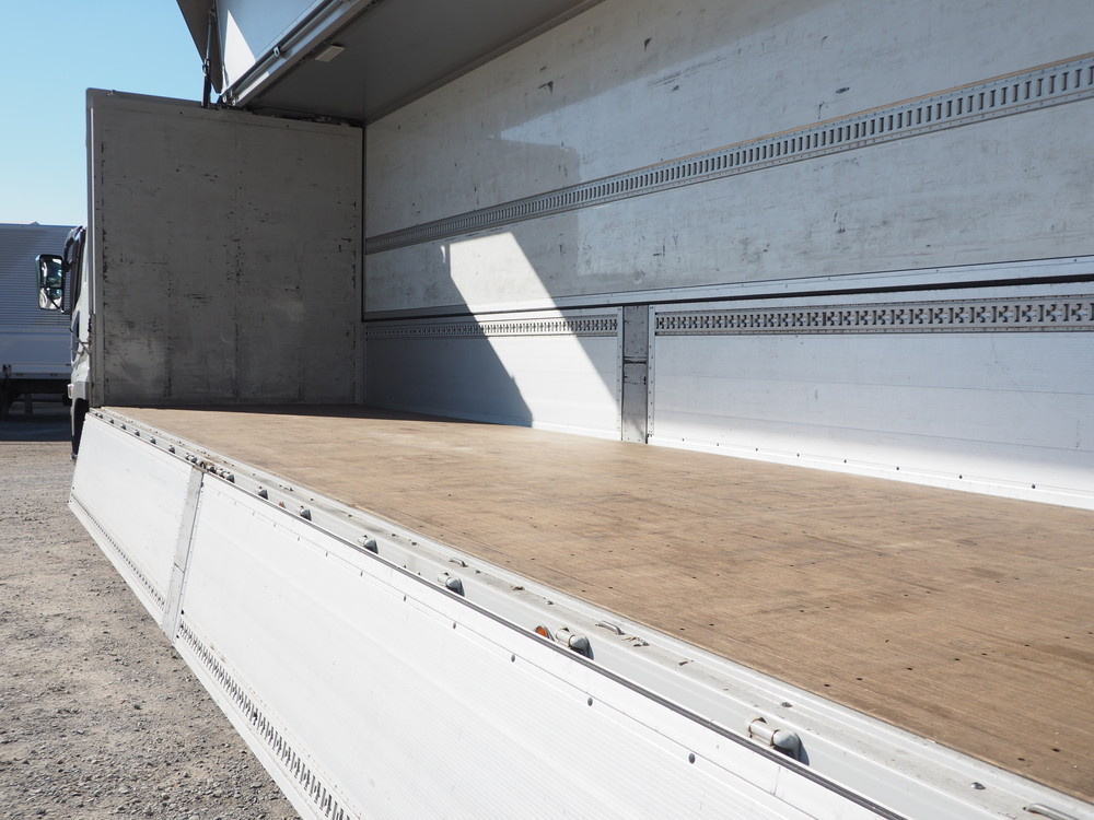 三菱ふそう スーパーグレート ウイング車 大型 QPG-FS64VZ 年式 H28[写真19]