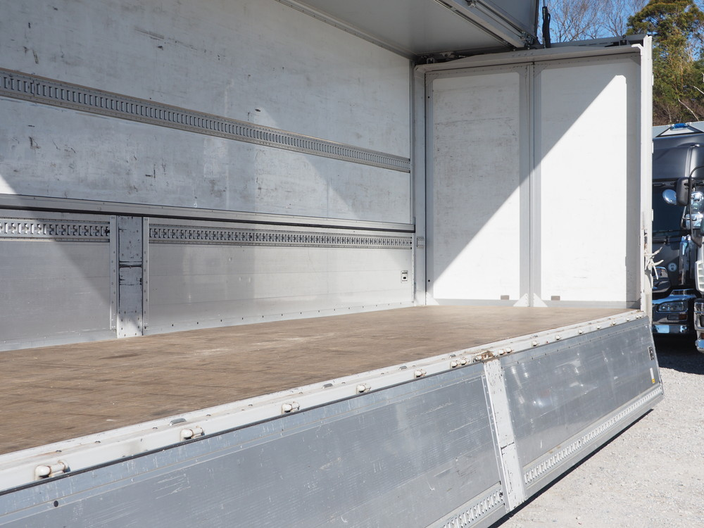 三菱ふそう スーパーグレート ウイング車 大型 QPG-FS64VZ 年式 H28[写真20]