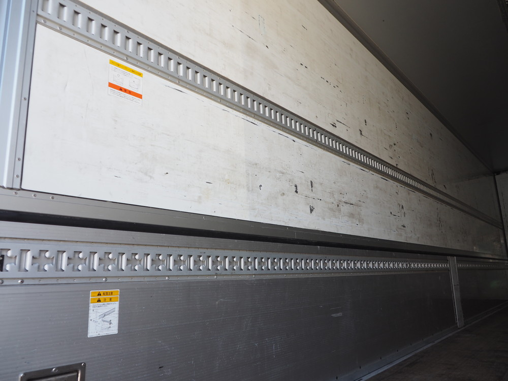 三菱ふそう スーパーグレート ウイング車 大型 QPG-FS64VZ 年式 H28[写真27]