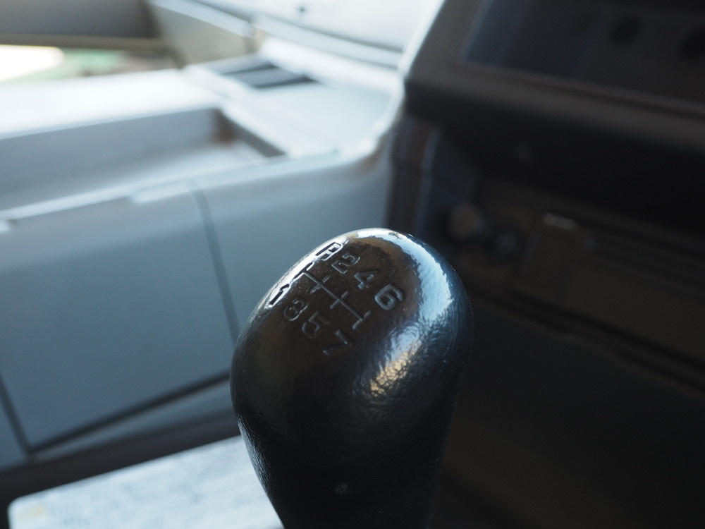 三菱ふそう スーパーグレート ウイング車 大型 QPG-FS64VZ 年式 H28[写真34]