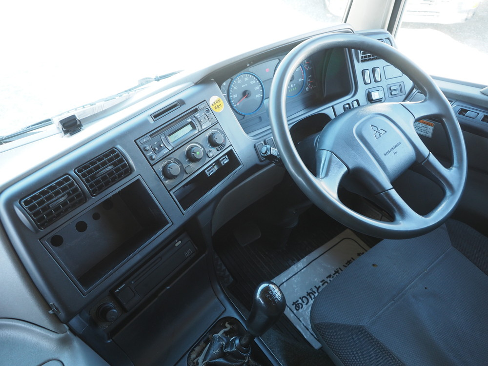 三菱ふそう スーパーグレート ウイング車 大型 QPG-FS64VZ 年式 H28[写真32]