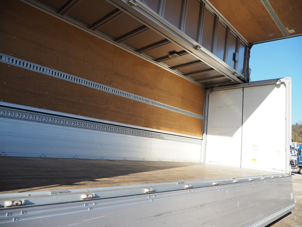 いすゞ フォワード ウイング車 中型 PDG-FRR34T2 年式 H23[写真22]