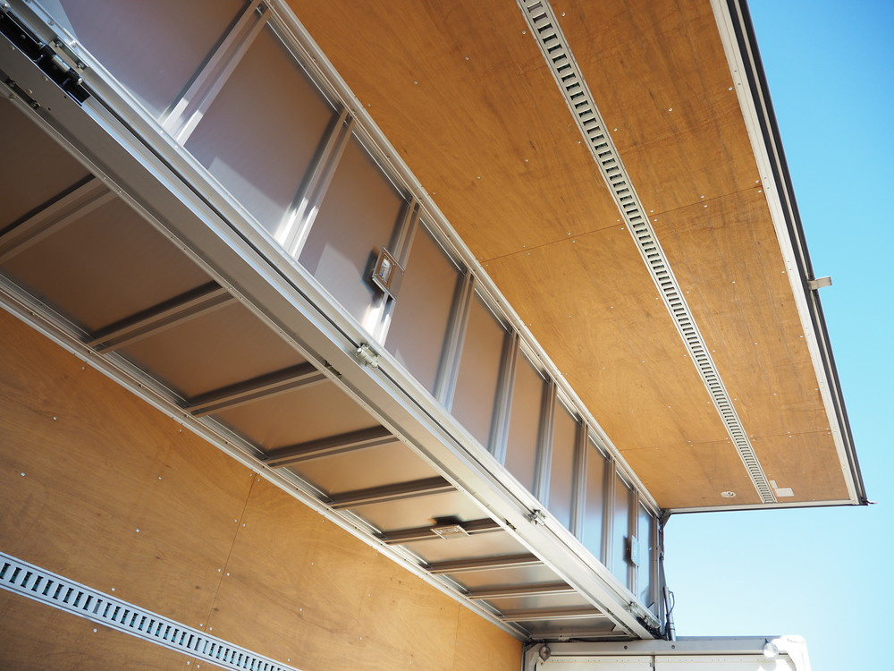 いすゞ フォワード ウイング車 中型 PDG-FRR34T2 年式 H23[写真23]