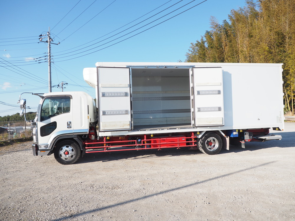いすゞ フォワード 冷凍バン 中増t 2PG-FSR90T2 年式 H30[写真20]