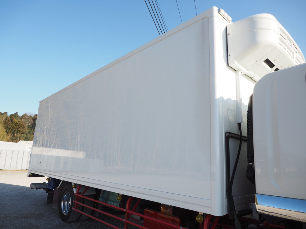 いすゞ フォワード 冷凍バン 中増t 2PG-FSR90T2 年式 H30[写真13]