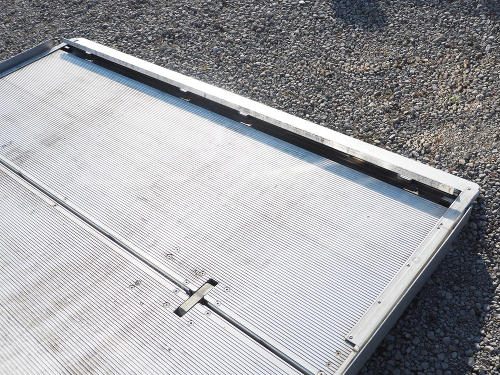 いすゞ フォワード 冷凍バン 中増t 2PG-FSR90T2 年式 H30[写真32]