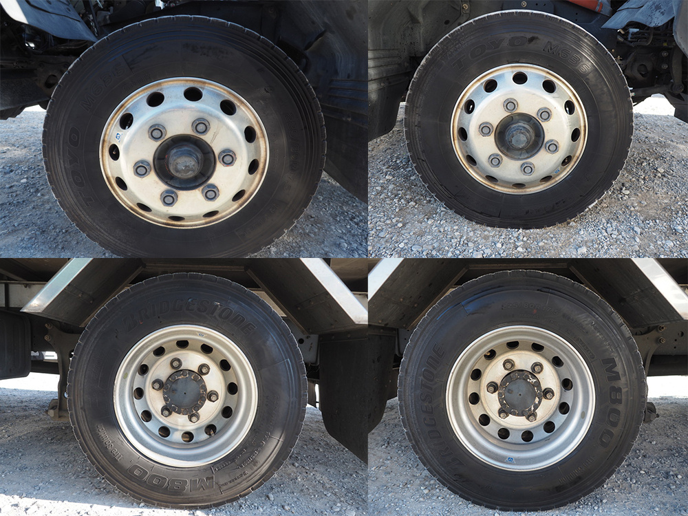 いすゞ フォワード 冷凍バン 中型 TKG-FRR90T2 年式 H28[写真49]