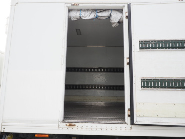 日野 レンジャー 冷凍バン 中型 TKG-FC9JKAA 年式 H26 [写真16]