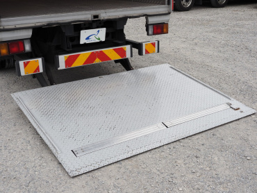 いすゞ エルフ バン車 小型 TKG-NPR85AN 年式 H26 [写真23]