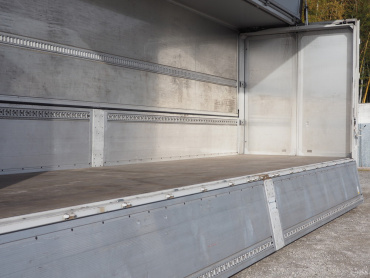 三菱ふそう スーパーグレート ウイング車 大型 LKG-FS54VZ 年式 H24 [写真20]