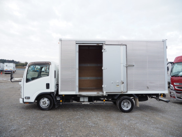 いすゞ エルフ バン車 小型 TKG-NLR85AN 年式 H26 [写真13]